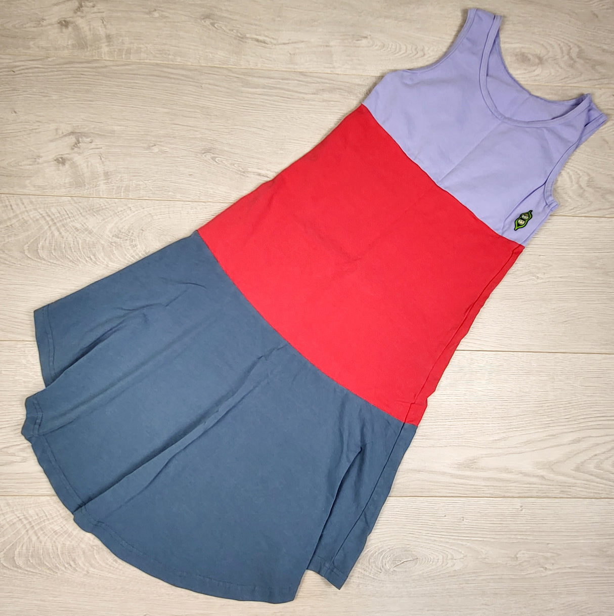 Peekaboo Beans sleeveless colour block dress. Size 7