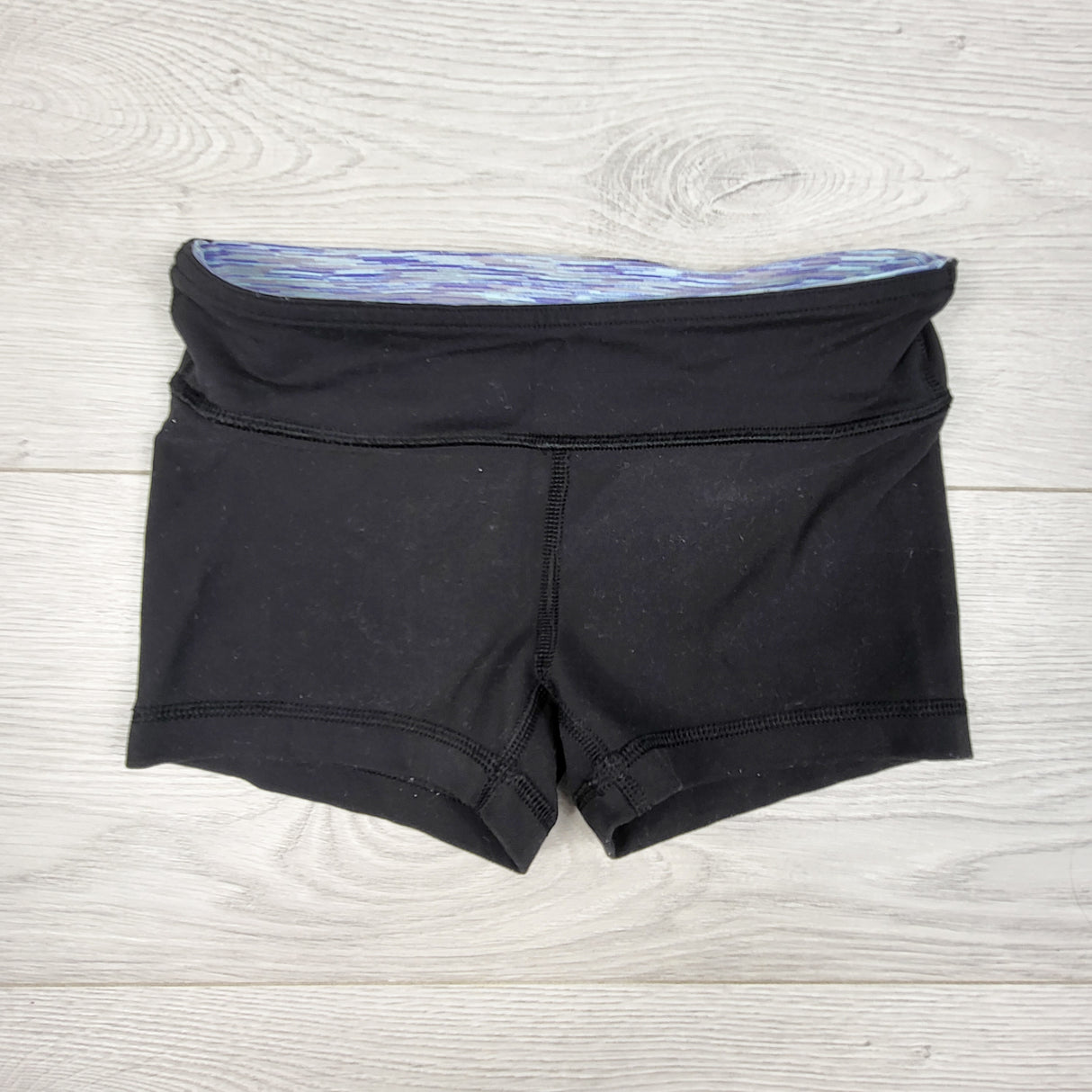 Ivivva (Lululemon) black active bike shorts. Size 8