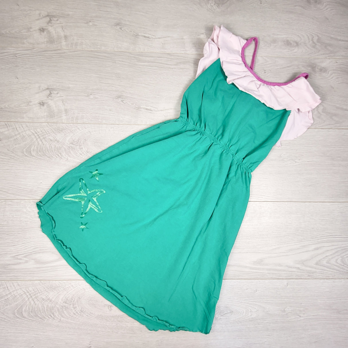 Peekaboo Beans green sleeveless dress with ruffle and sea stars. Size 7