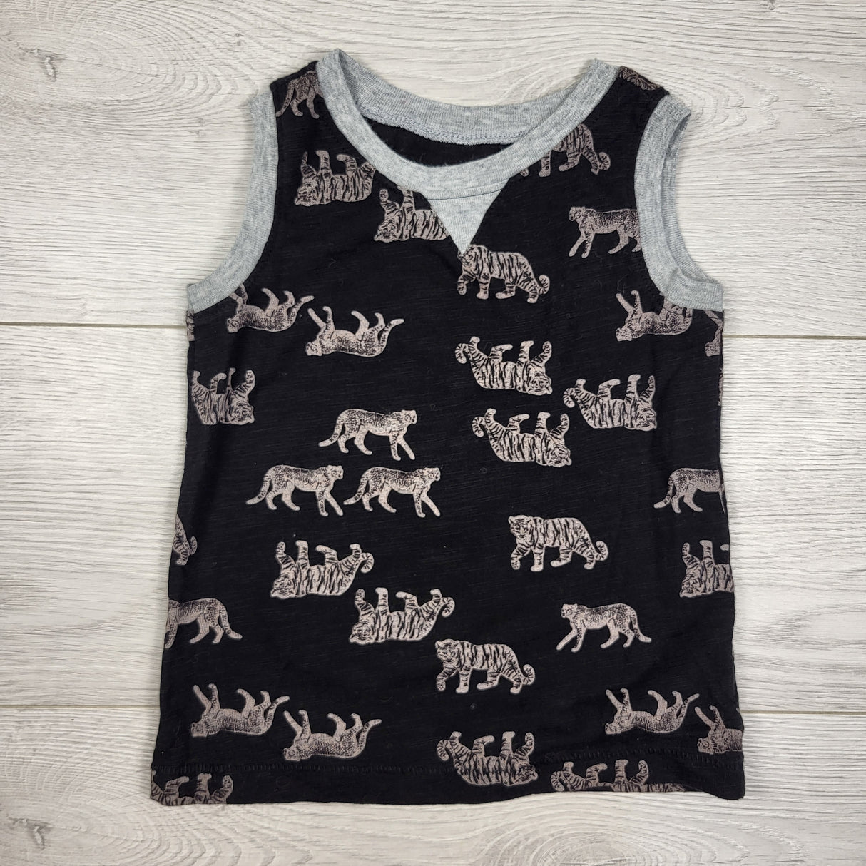 Old Navy black tank top with tigers. Size 2T