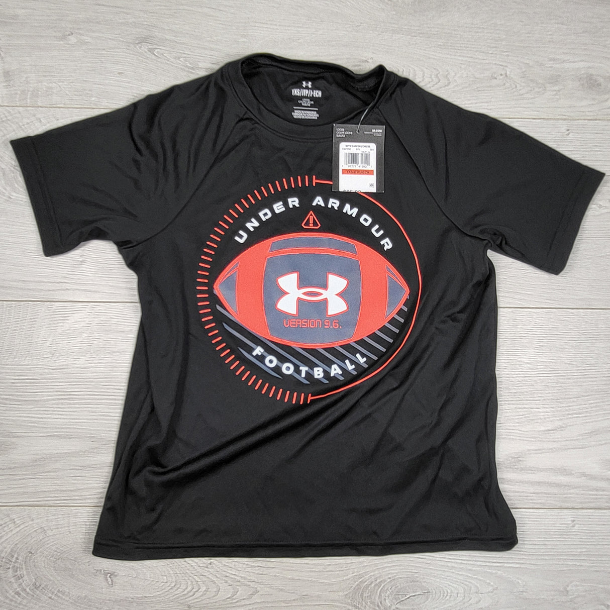 NEW - Under Armour black loose fit t-shirt. Size XS