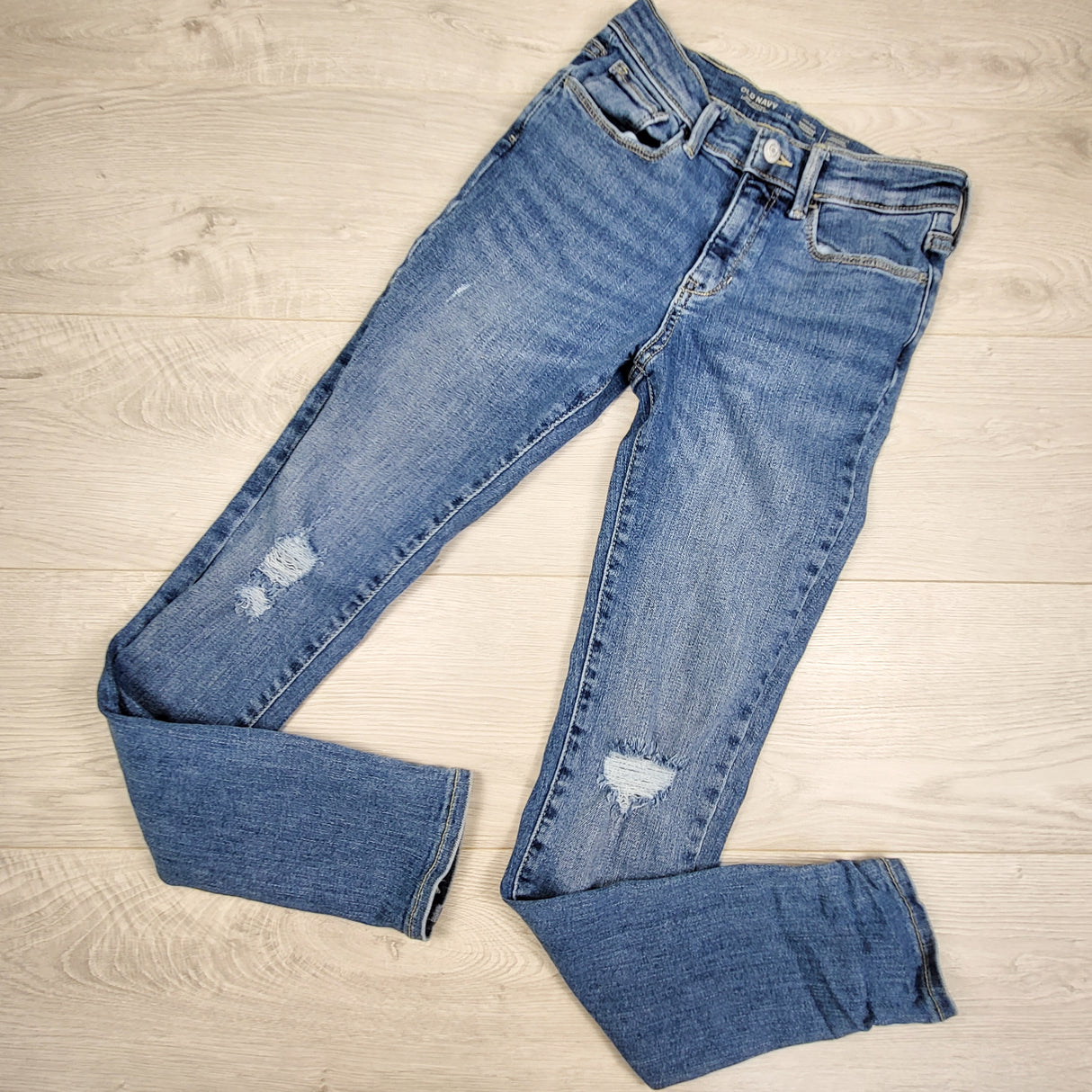 Old Navy distressed rockstar high rise jeggings. Size 14