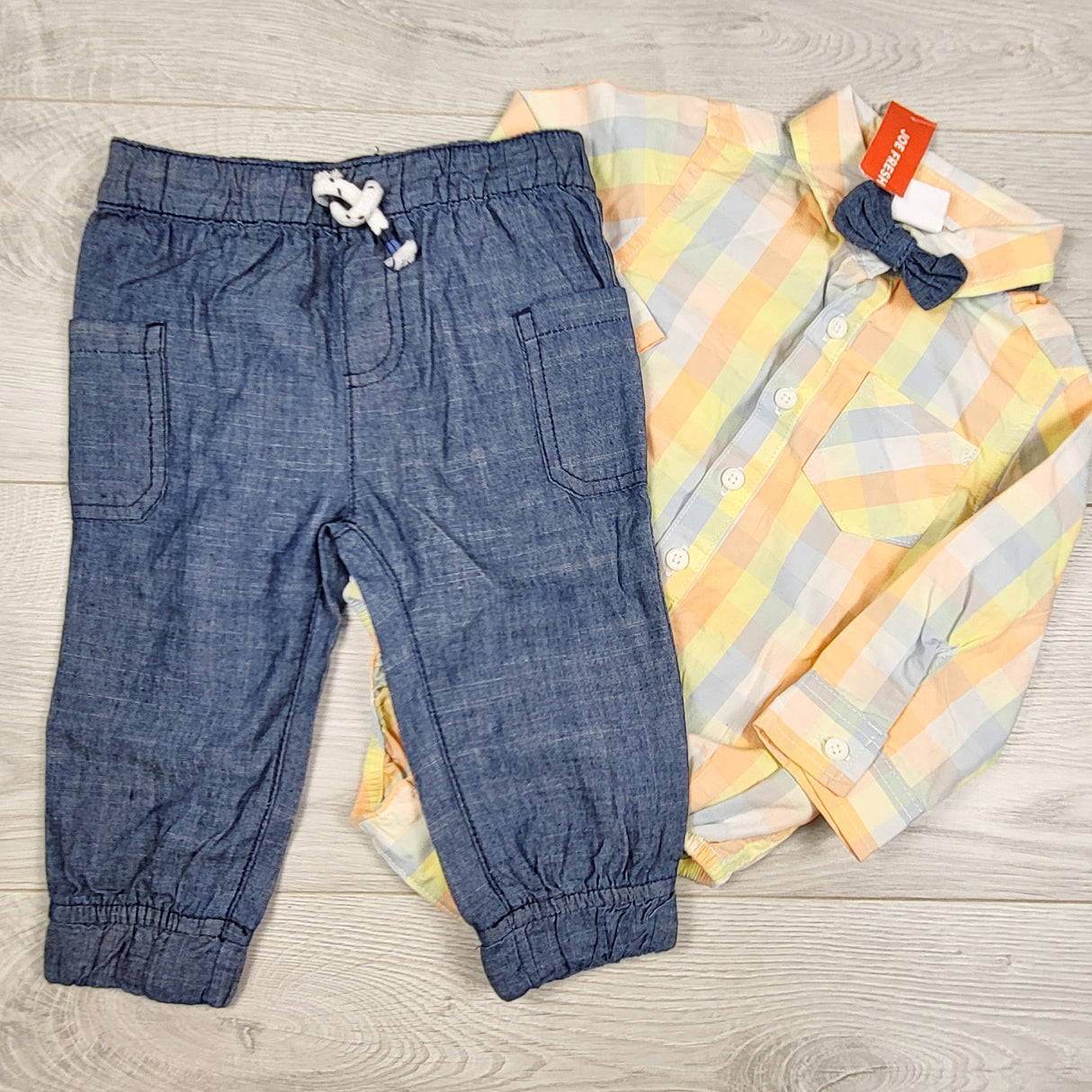 NEW - Joe Fresh 2pc set with bow tie. Size 6-12 months