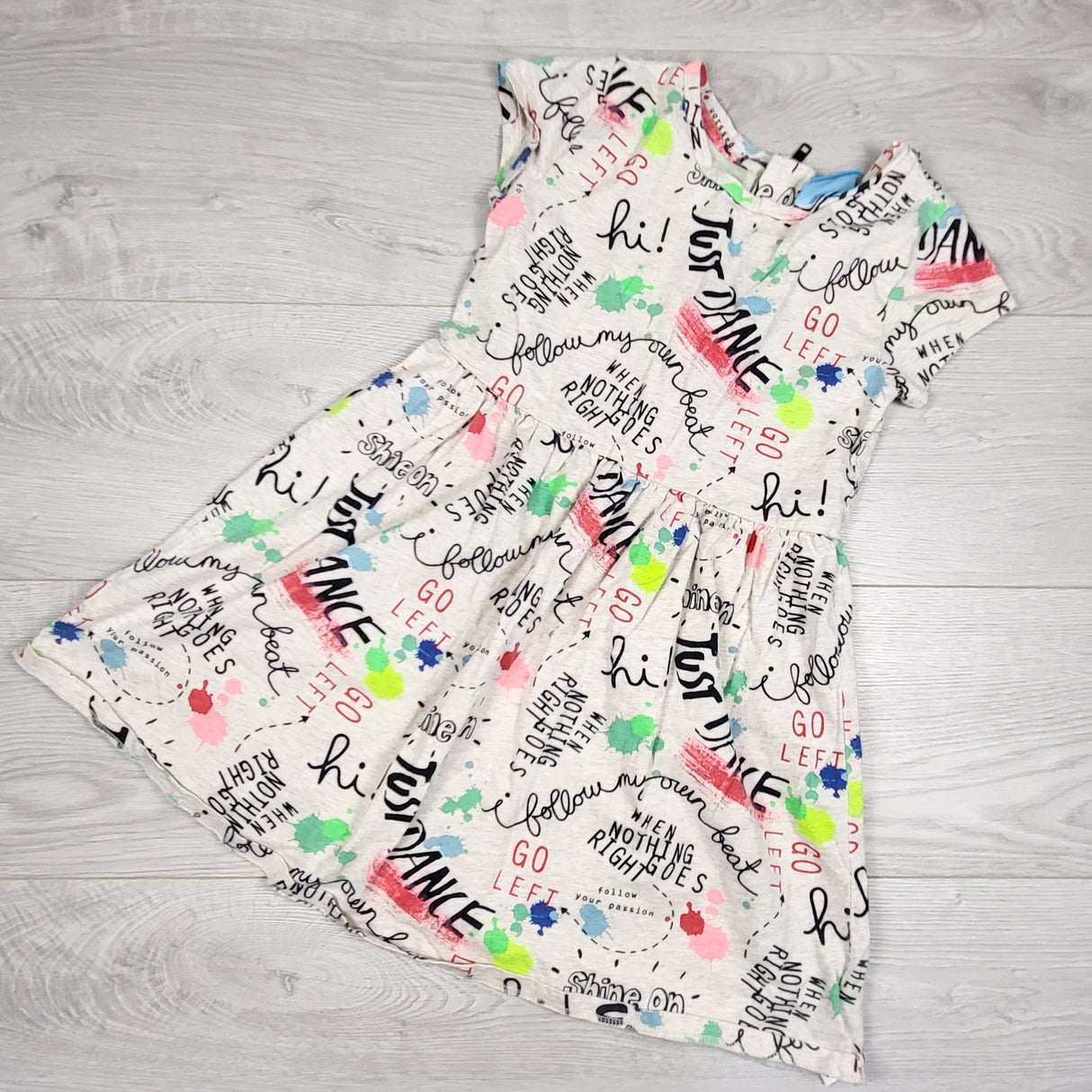 Gap beige graffiti style dress. Size 8