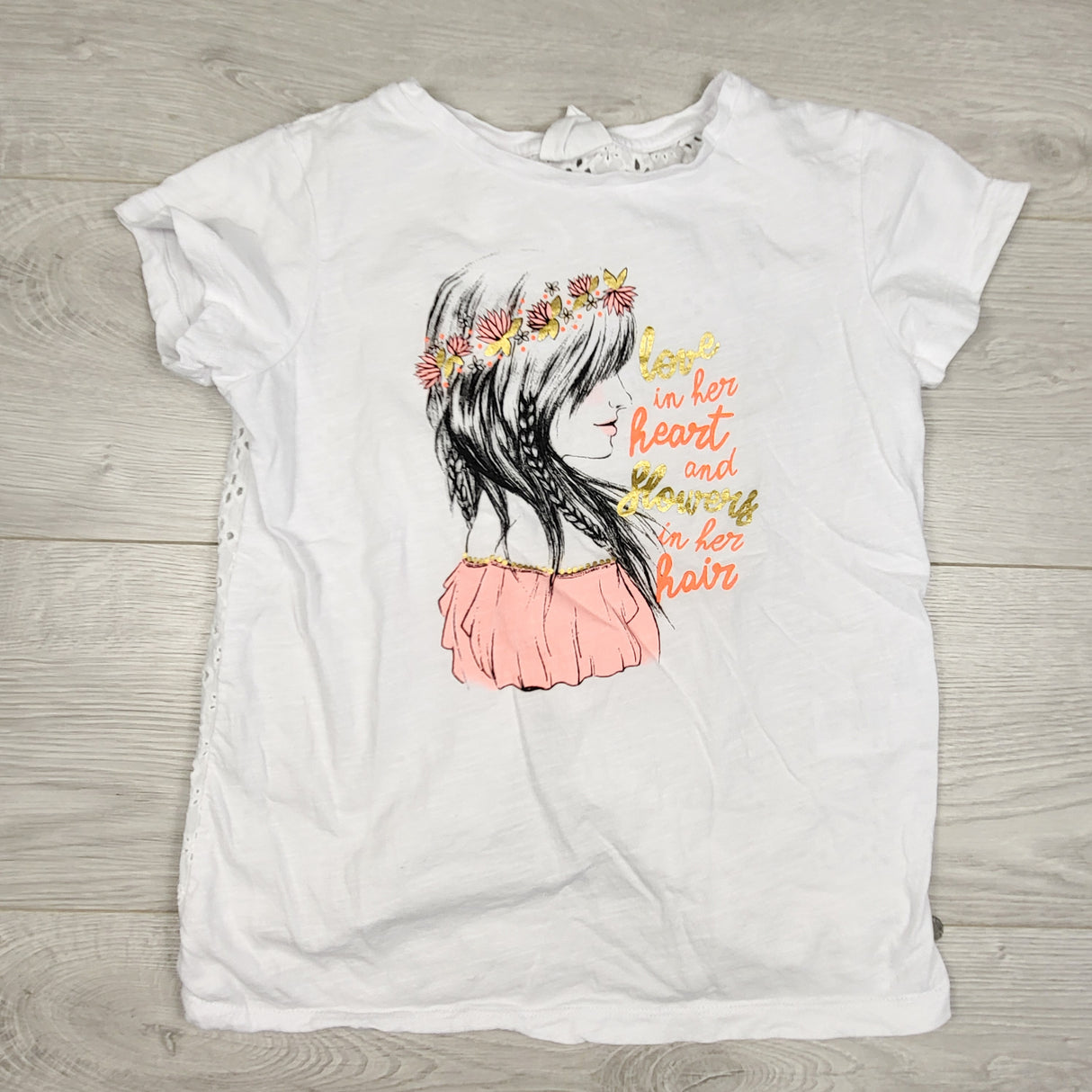 Eve Girl white t-shirt with girl in flower crown. Size 10