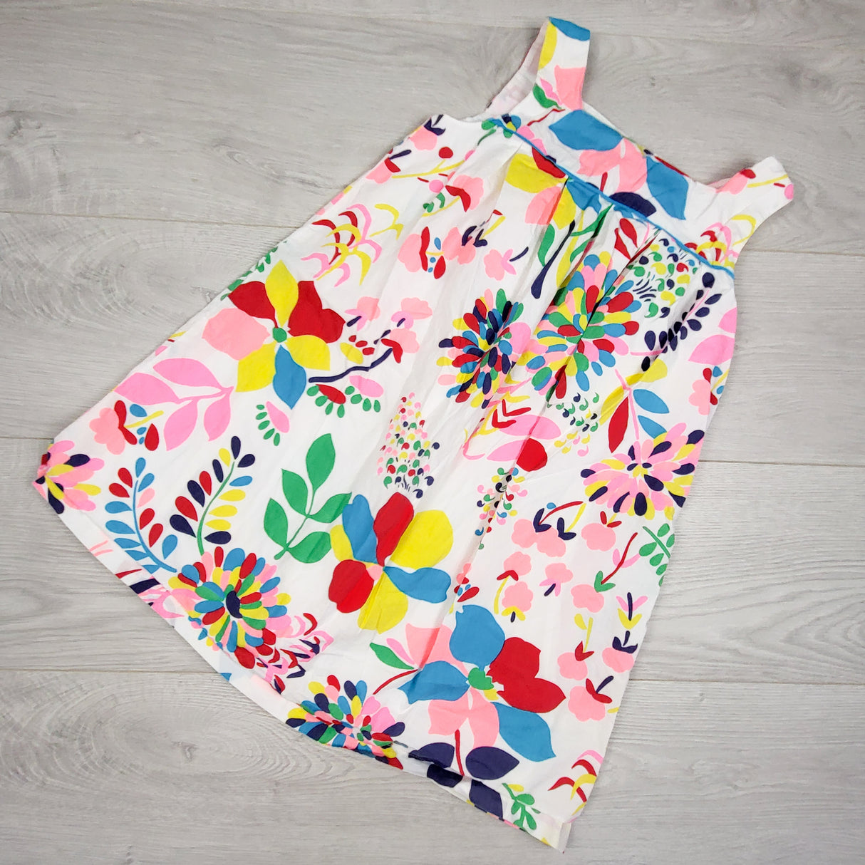 Mini Boden white floral print sleeveless dress. Size 7/8