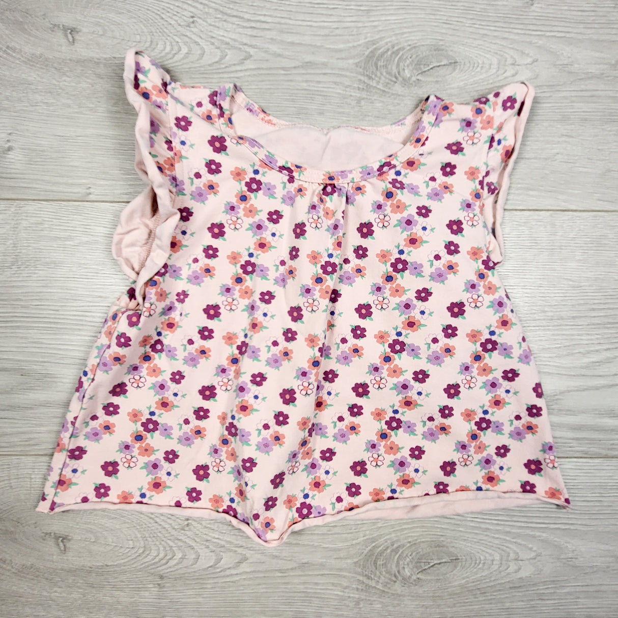 Peekaboo Beans pink floral print cropped top. Size 7