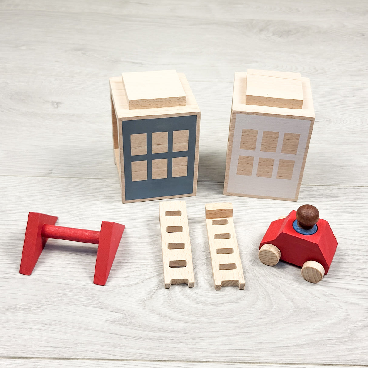 NEW - Lubona modular wooden set