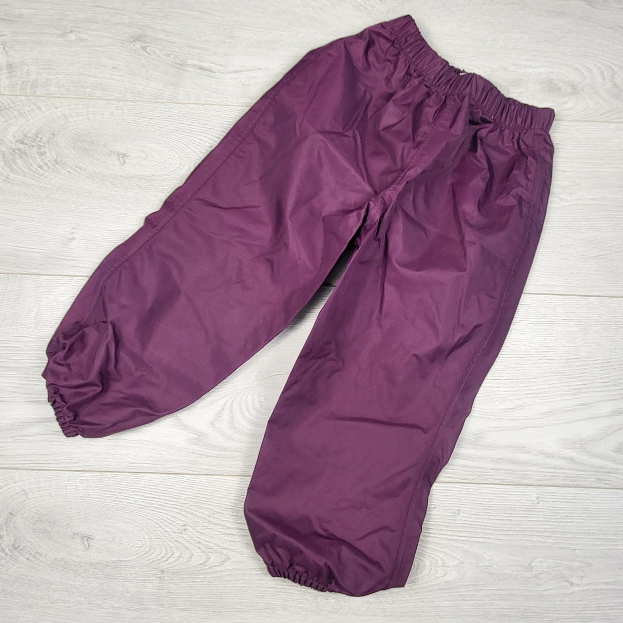 MEC plum purple rain pants. Size 3T