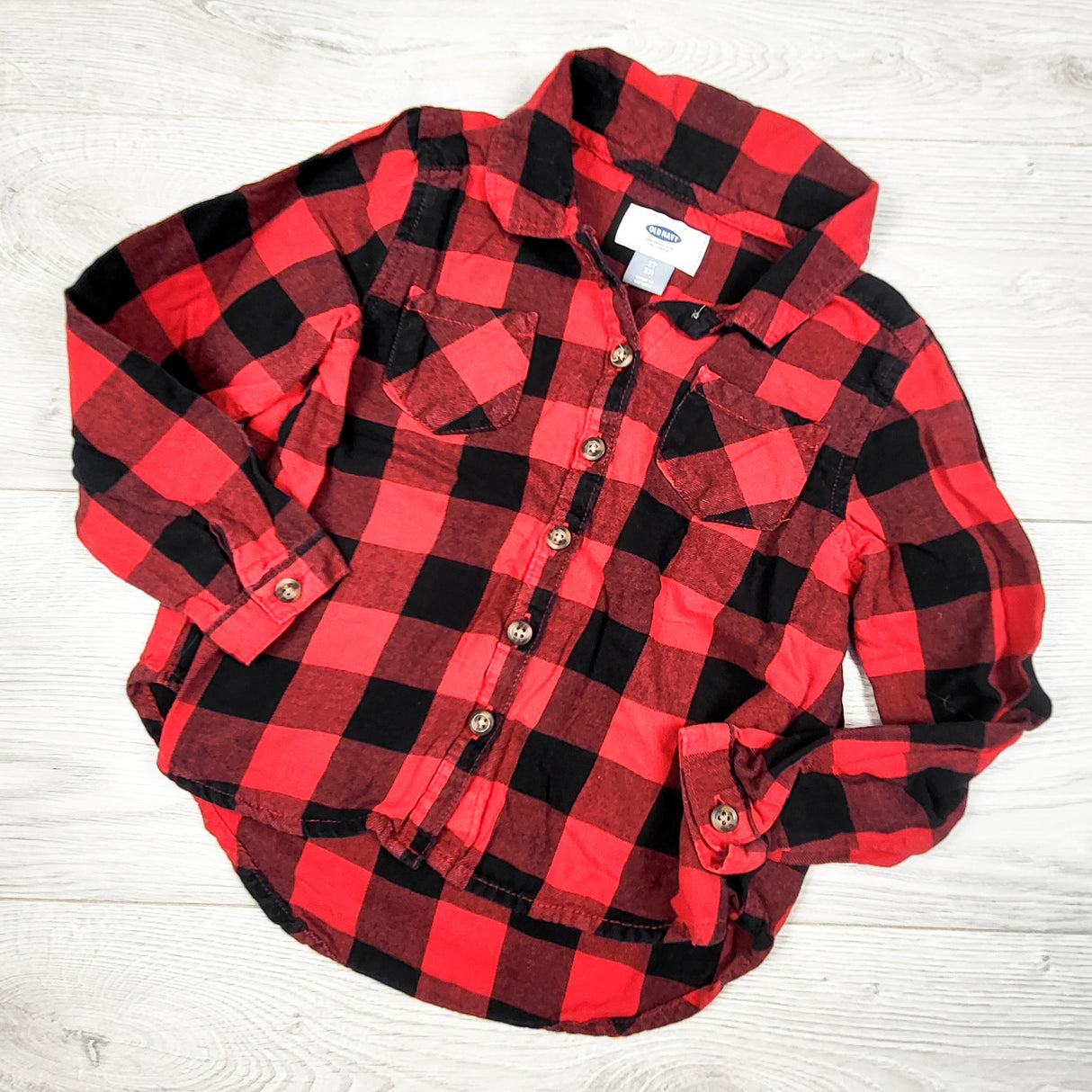 Old Navy red buffalo plaid button down shirt. Size 5T