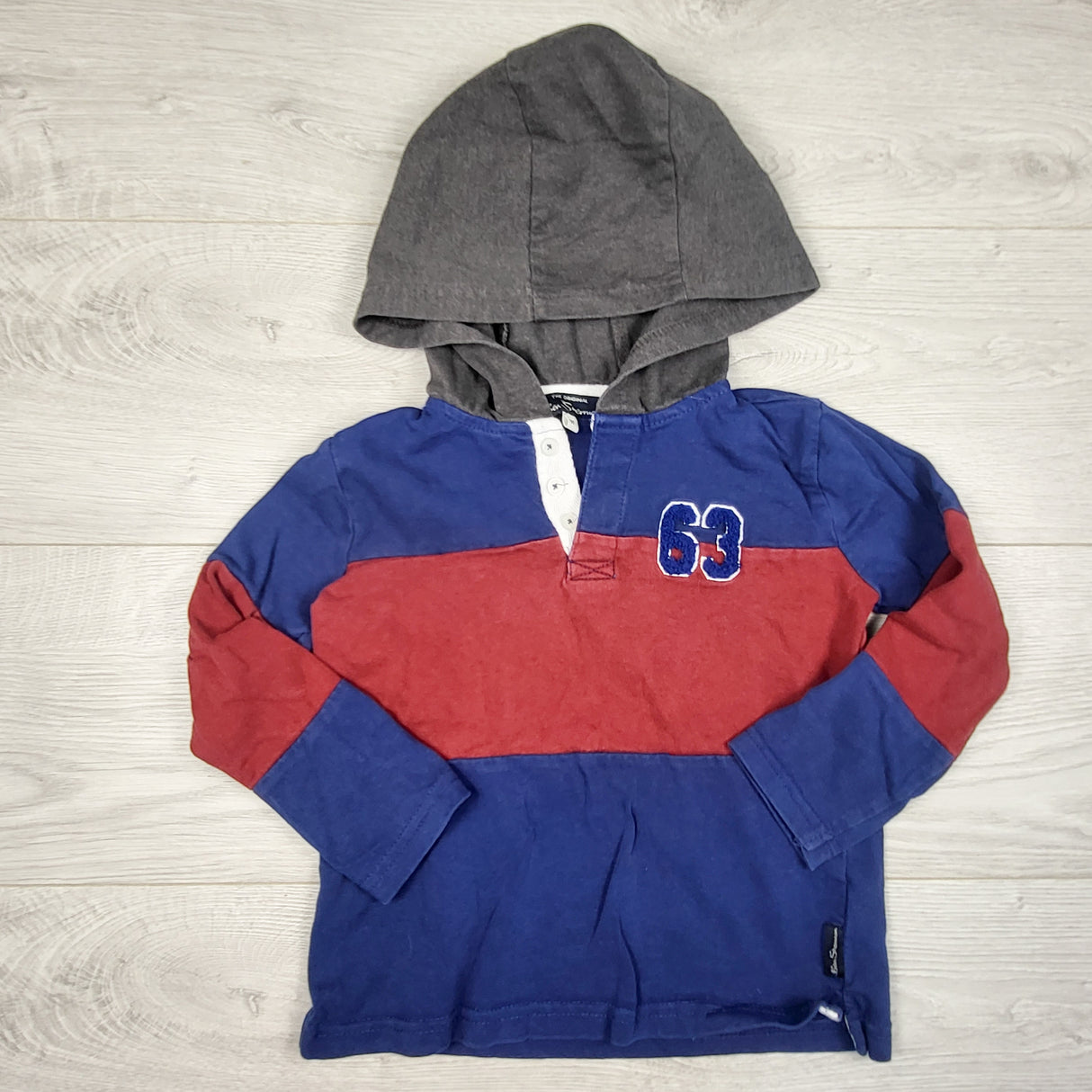 Ben Sherman striped hooded rugby style shirt. Size 3T