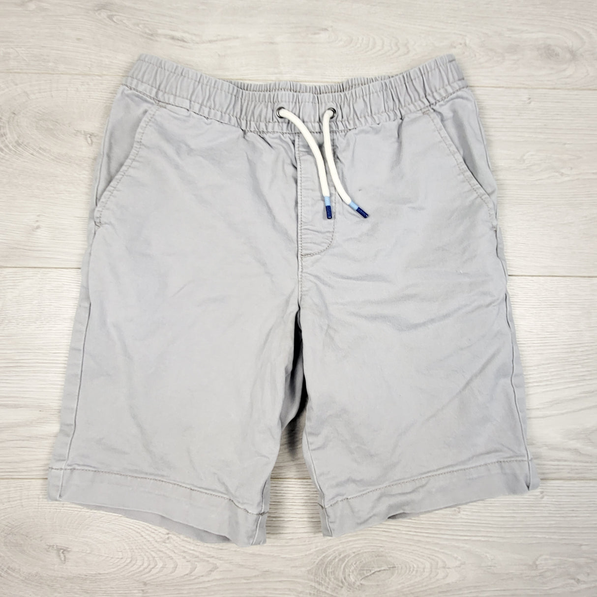 Gap grey twill drawstring shorts. Size XL