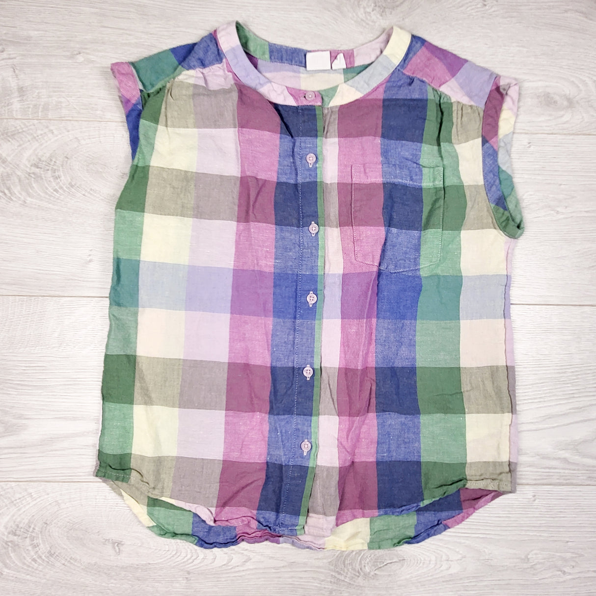 Gap plaid button down linen blend top. Size 14/16