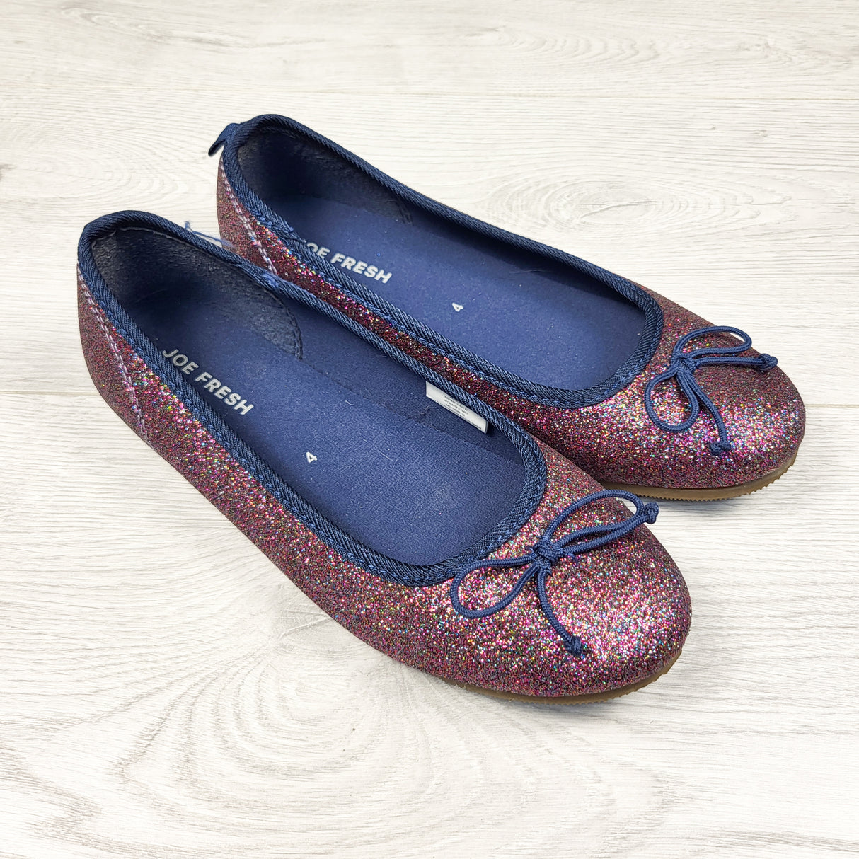 Joe sparkle flats. Youth size 4