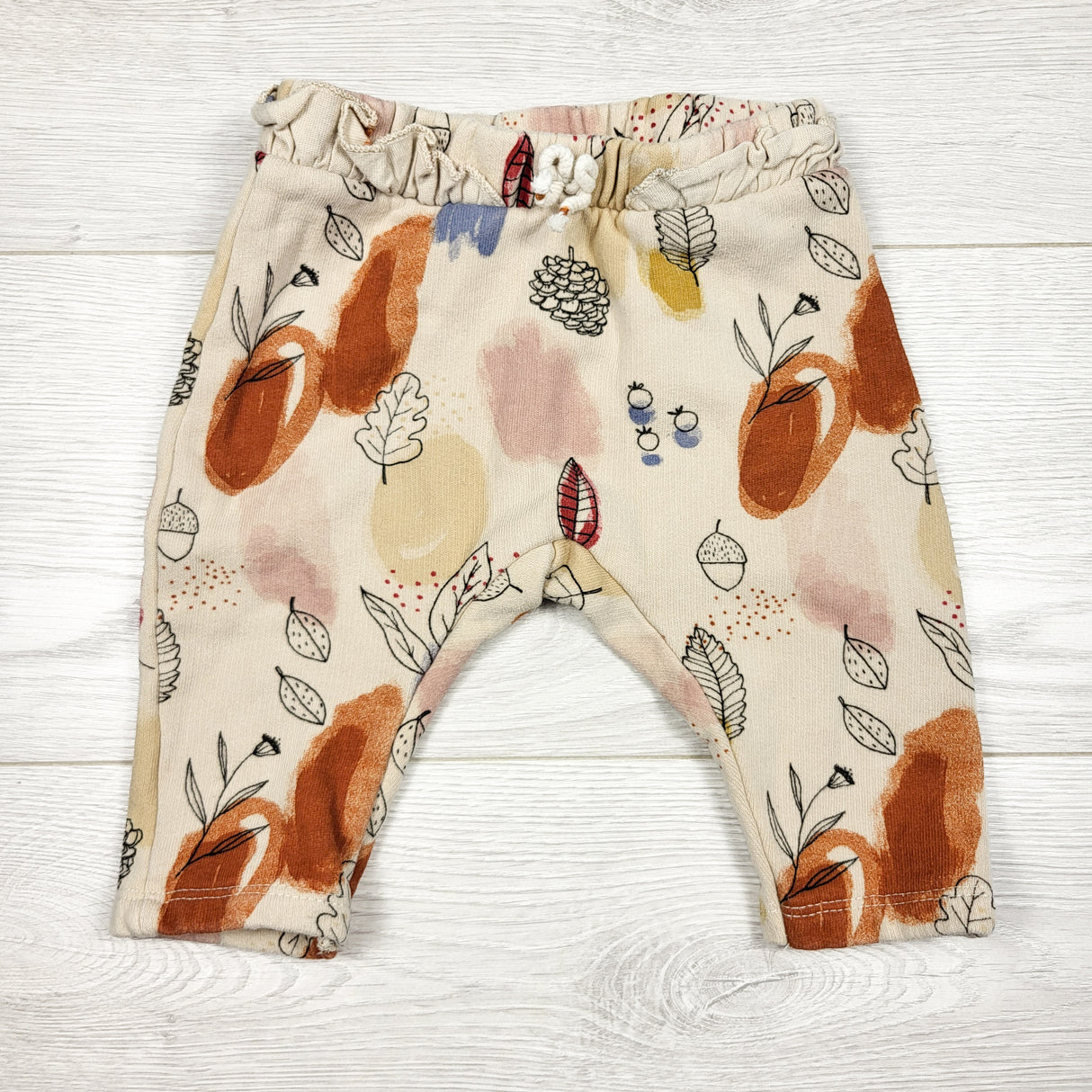 Zara beige watercolur print joggers. Size 3-6 months