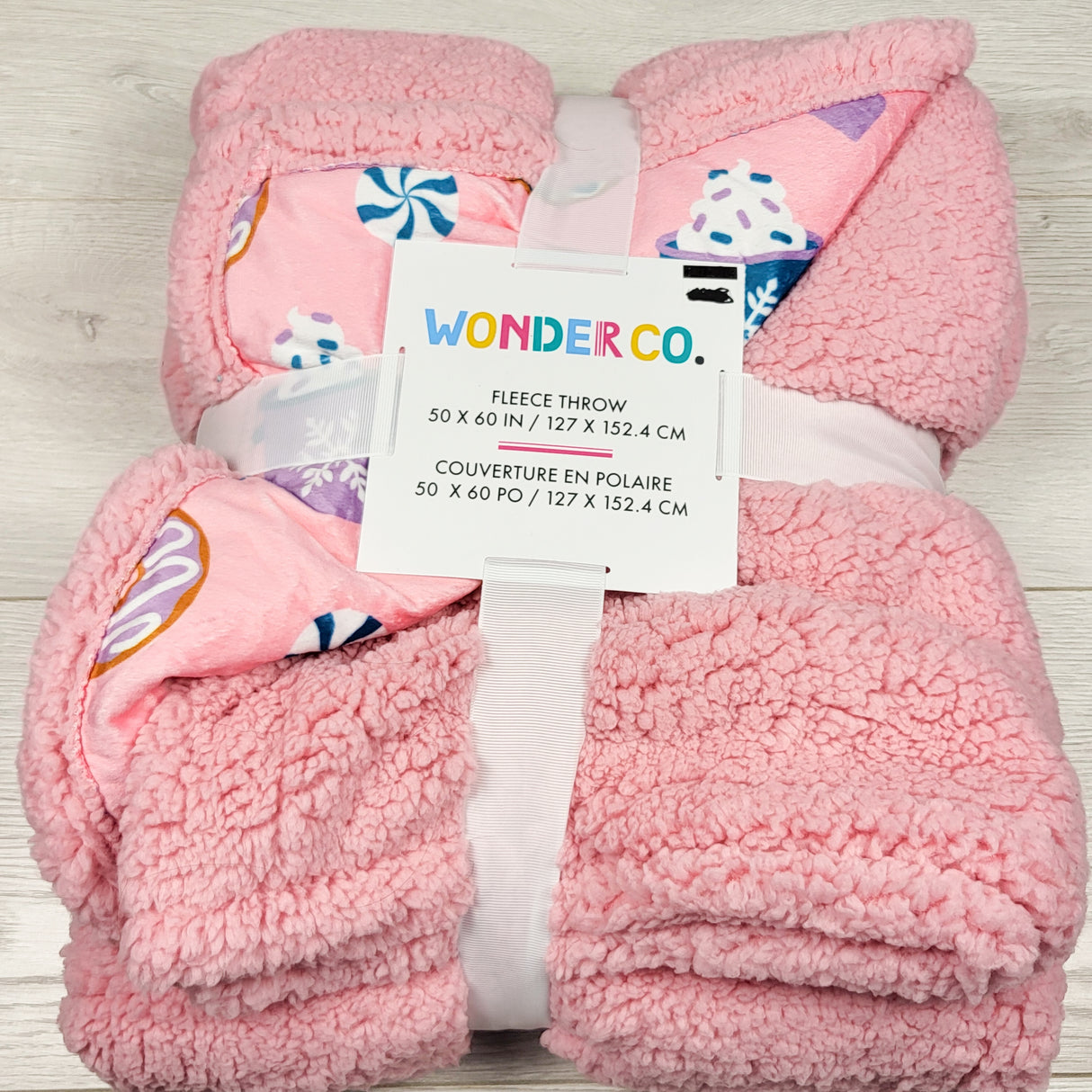 NEW - Wonder Co. Reversible Fleece Throw Blanket (sorry, no shipping)