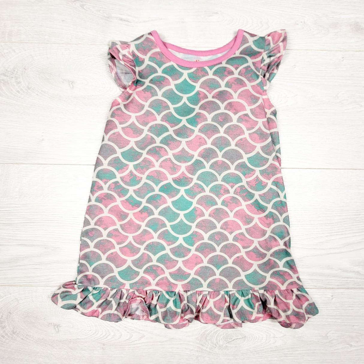 Joe mermaid scale sleep gown. Size 2T