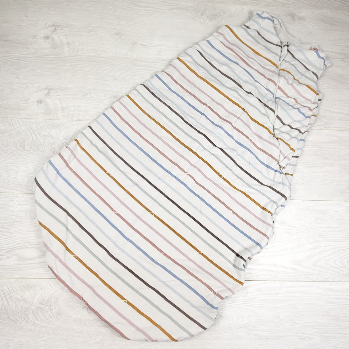 Loulou Lollipop "Canyon Rainbow / Pastel Stripes" Sleep Bag. Size 18-36 months - AS IS