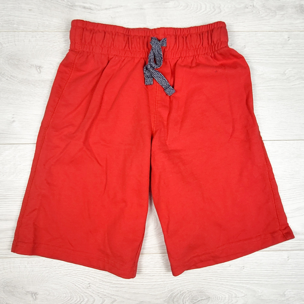 George red cotton drawstring shorts. Size 7/8