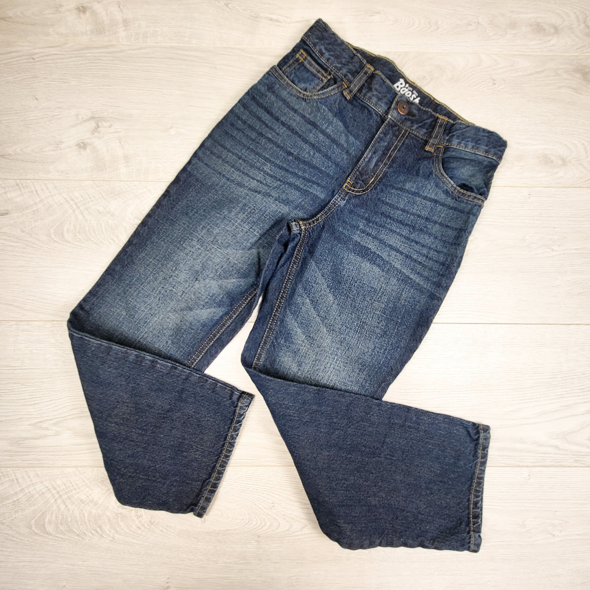 Oshkosh straight leg jeans. Size 8