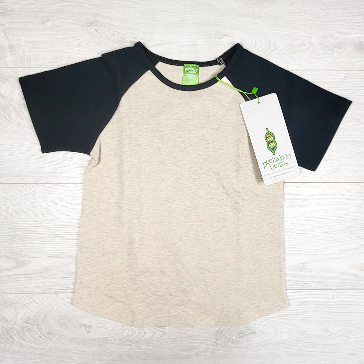 NEW - Peekaboo Beans beige and black "Play On" tee. Size 5T