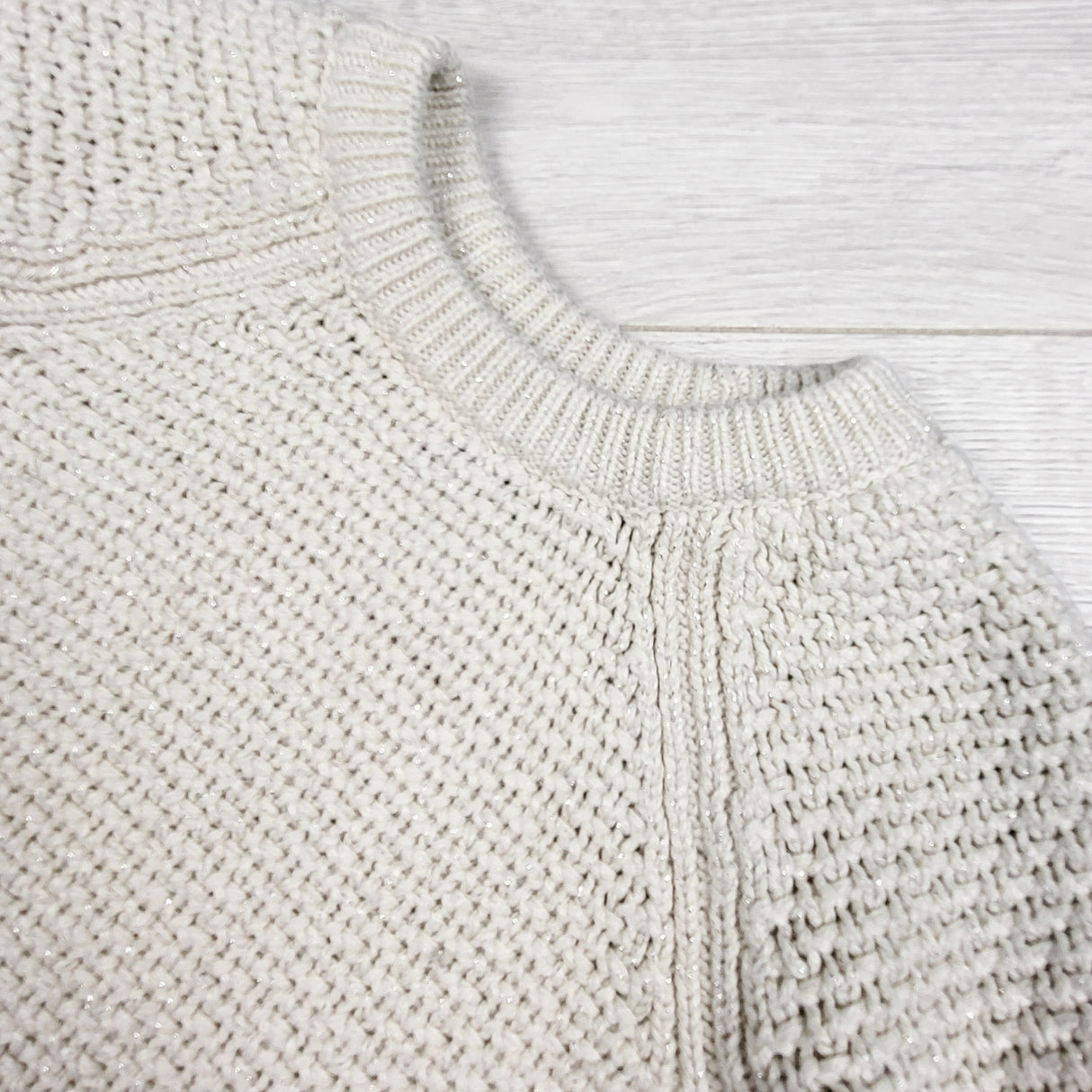 Gap sweater with silver sparkle threading. Size 4T