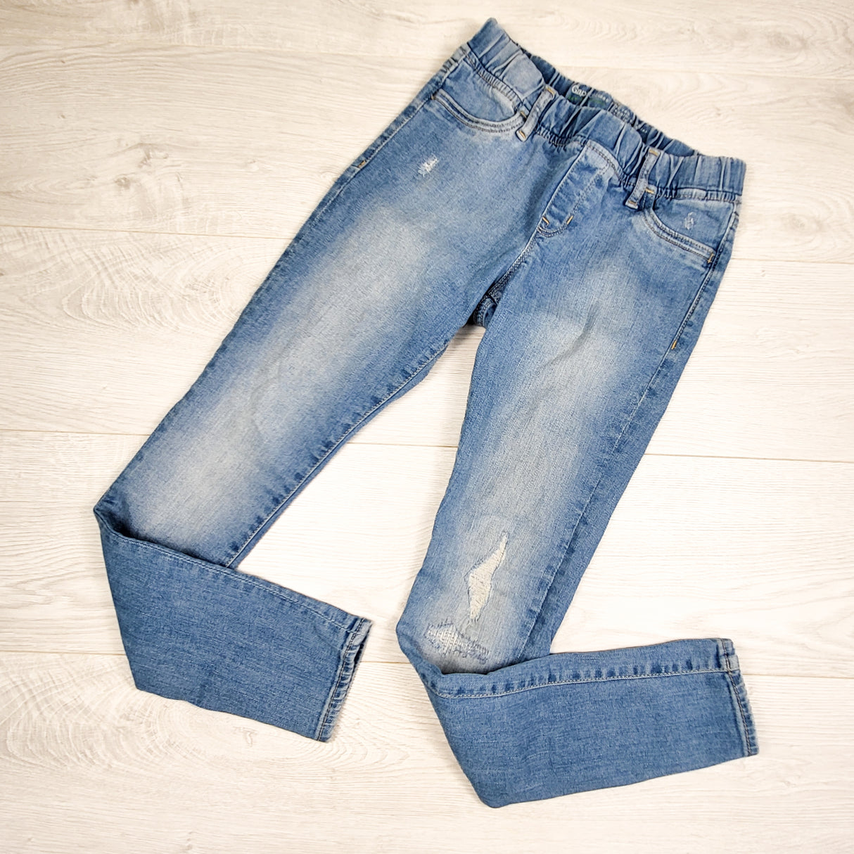Gap distressed pull on jeggings. Size 12