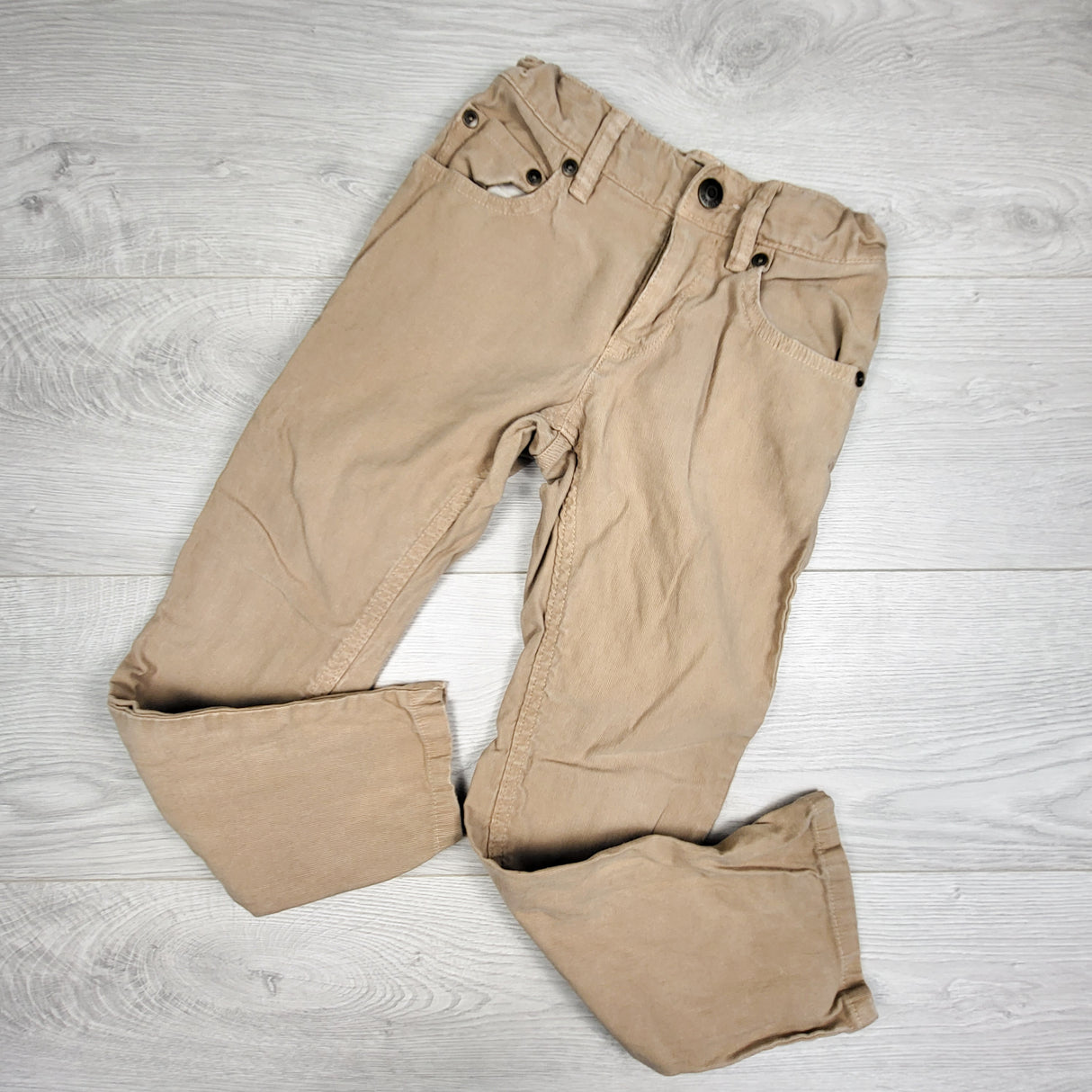 Gap tan twill pants. Size 6