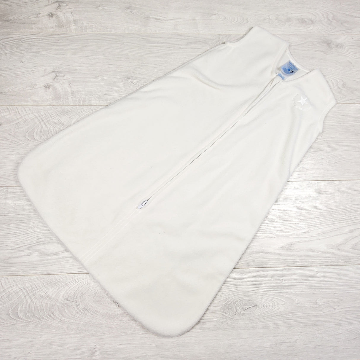 Halo white fleece sleep bag. Size 6-12 months