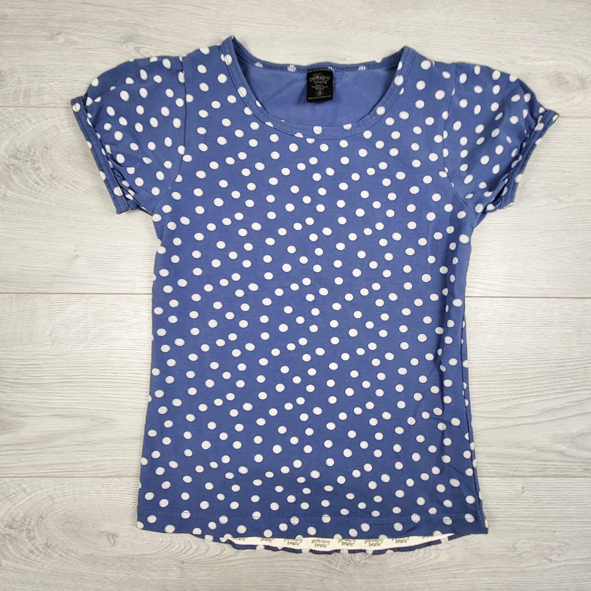 Peekaboo Beans blue polka dot t-shirt. Size 8