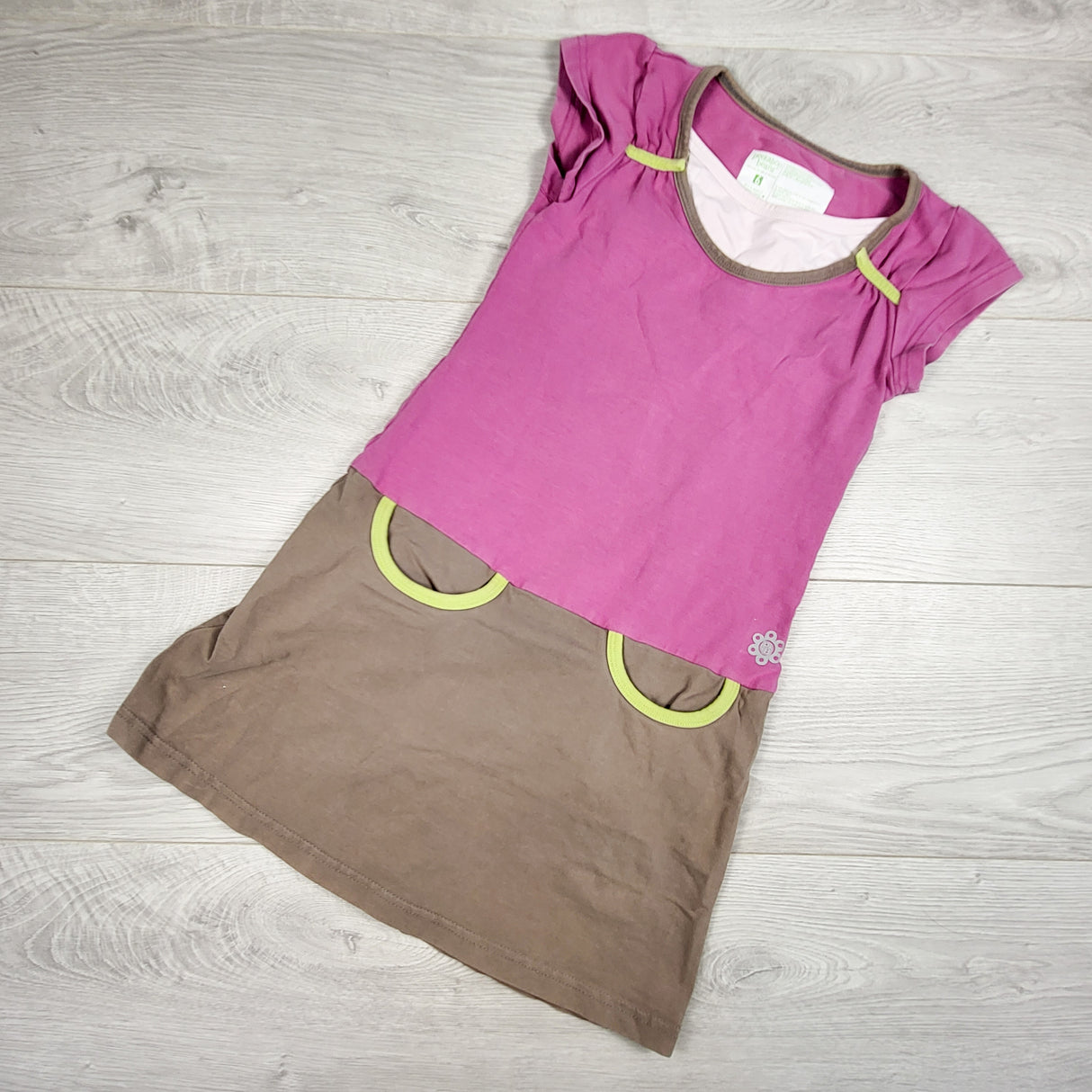 Peekaboo Beans pink and beige dress. Size 6