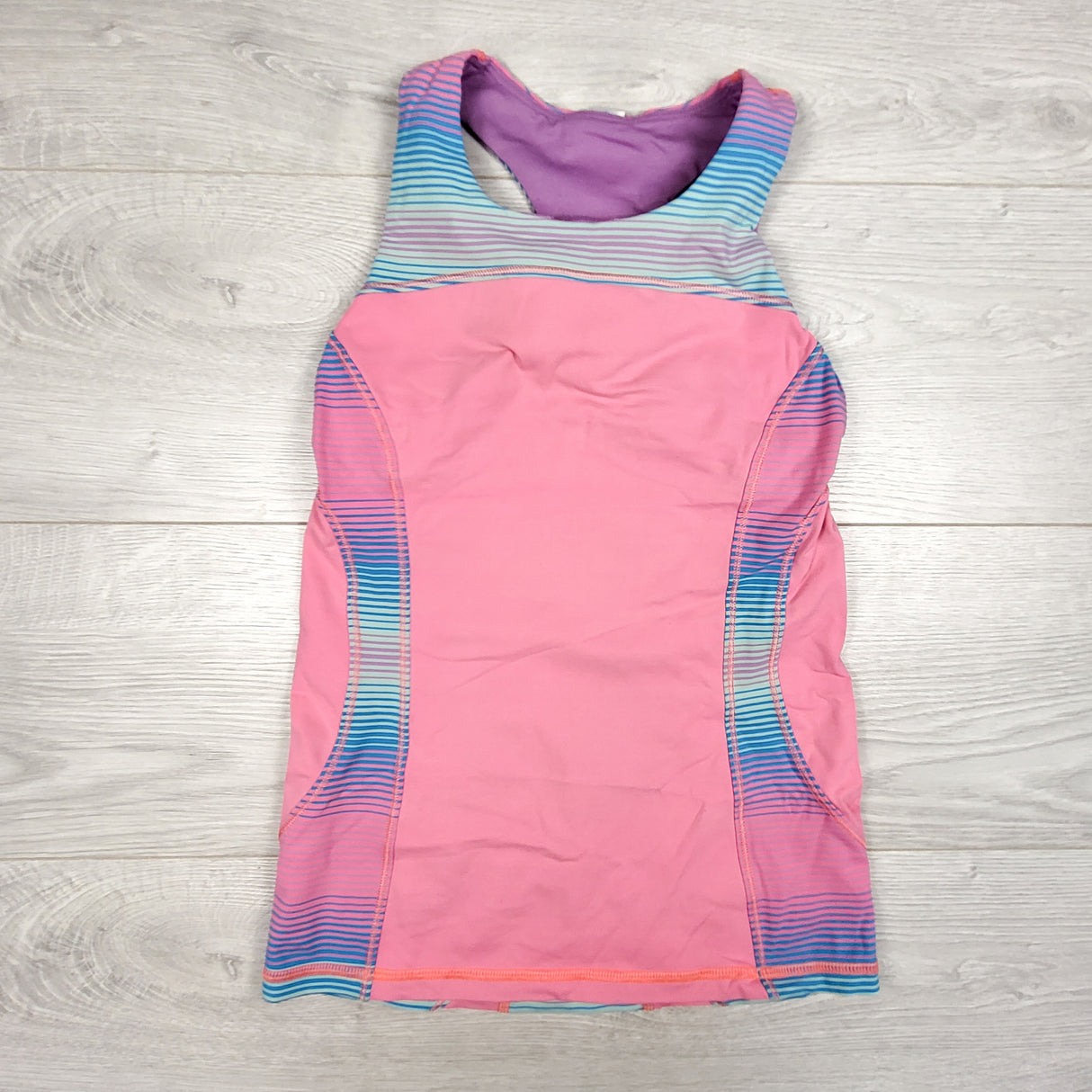 Ivivva (Lululemon) pink tank top with shelf bra. Size 10