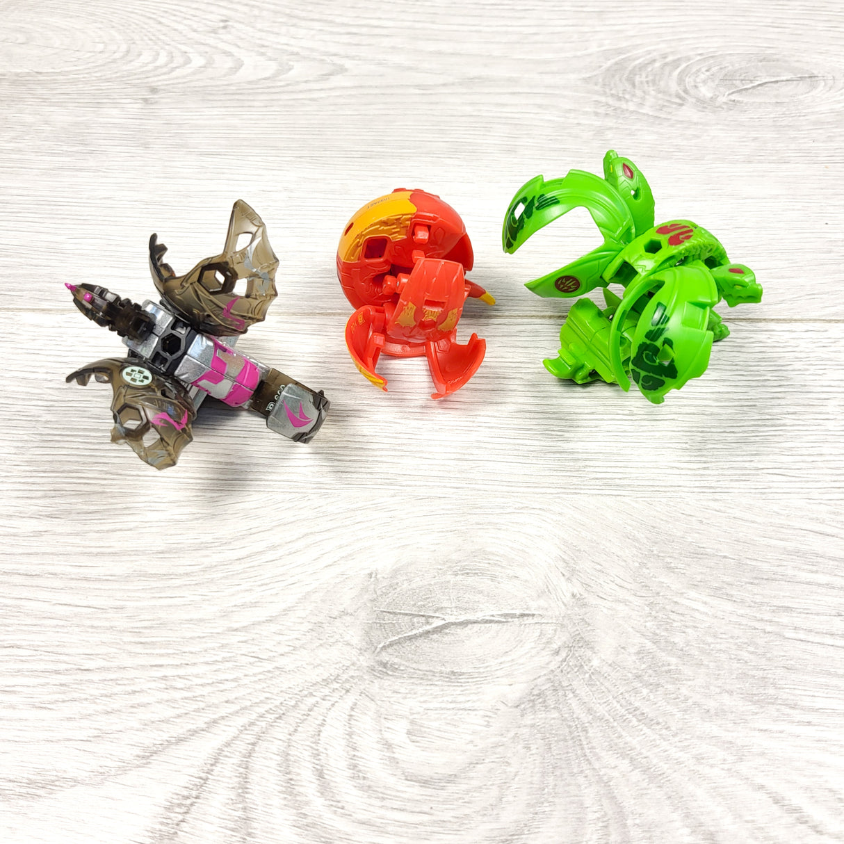 Bakugan set (3pcs)