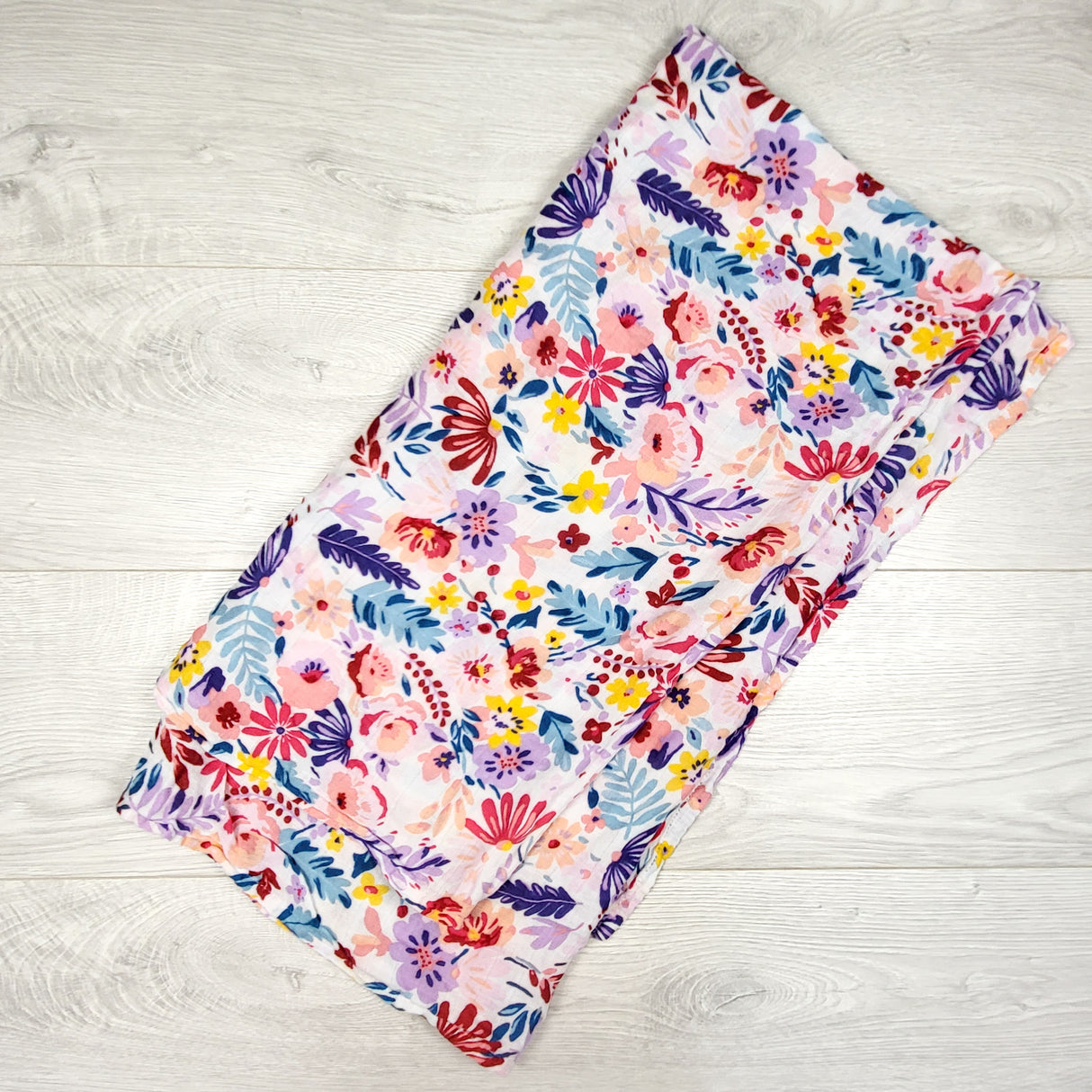 Loulou Lollipop floral print muslin/bamboo blend swaddle blanket