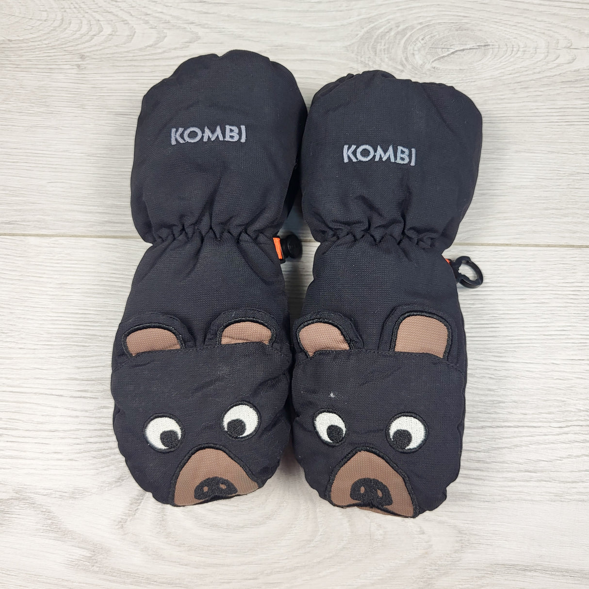 Kombi waterproof mittens with bears. Size M (3/4T)