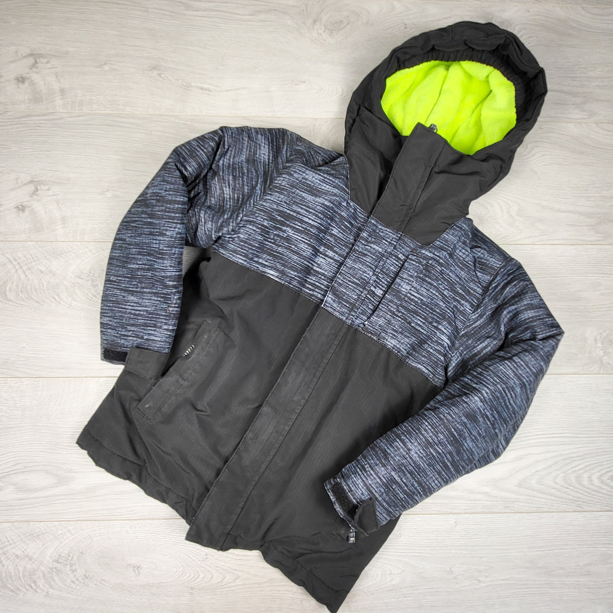 Children's Place 3-in-1 jacket. Size 5/6