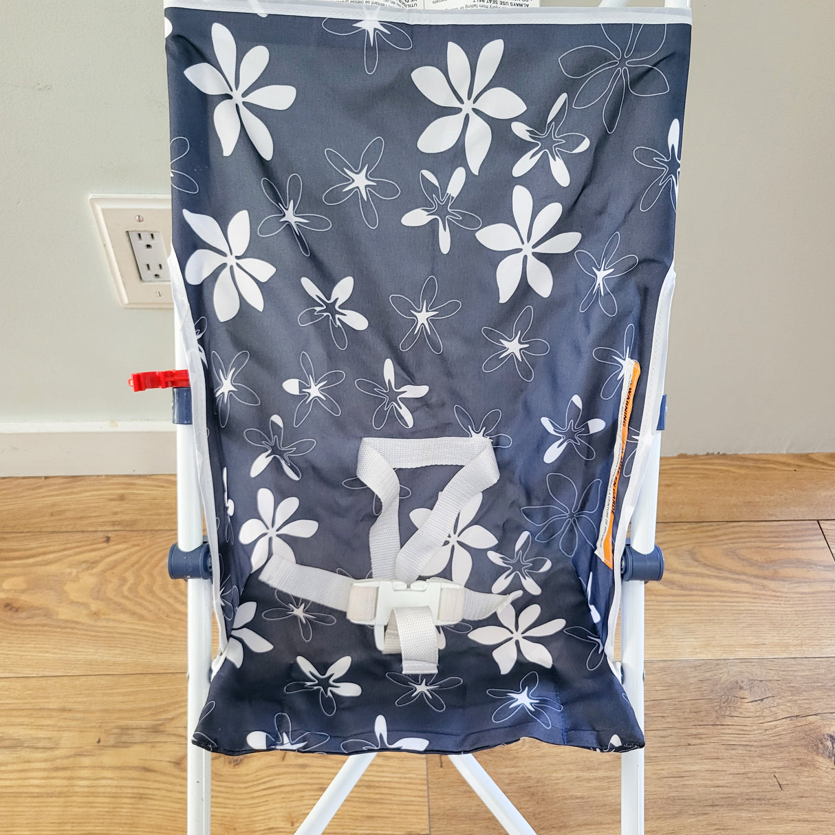 Floral print lightweight umbrella stroller (sorry, no shipping)
