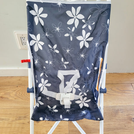 Floral print lightweight umbrella stroller (sorry, no shipping)