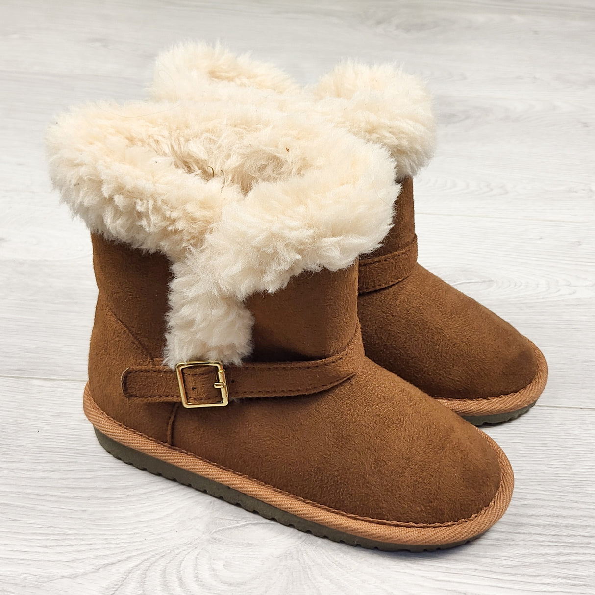Children's Place tan chalet boots with buckle. Size 10