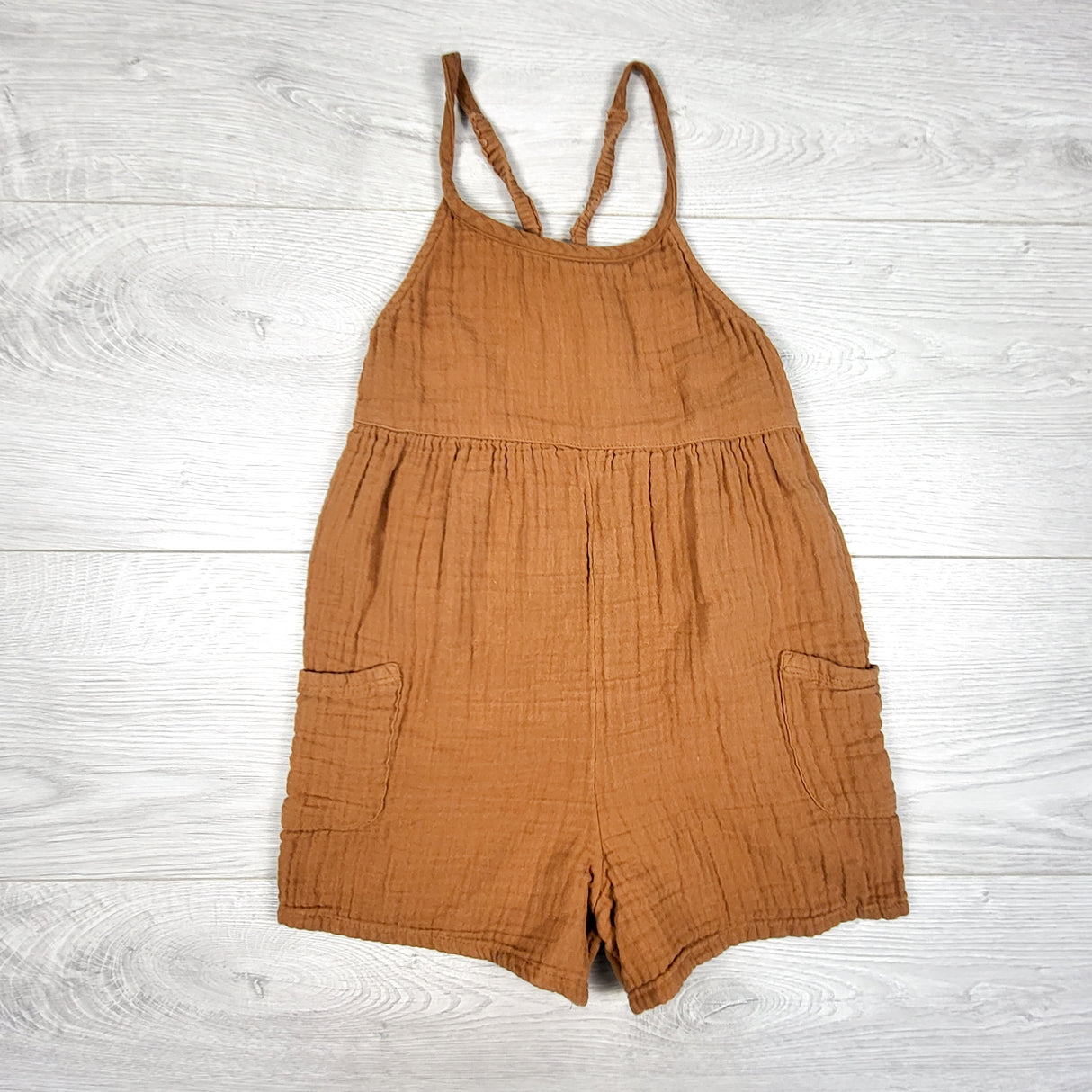 Old Navy tan muslin cotton shortalls. Size 5T