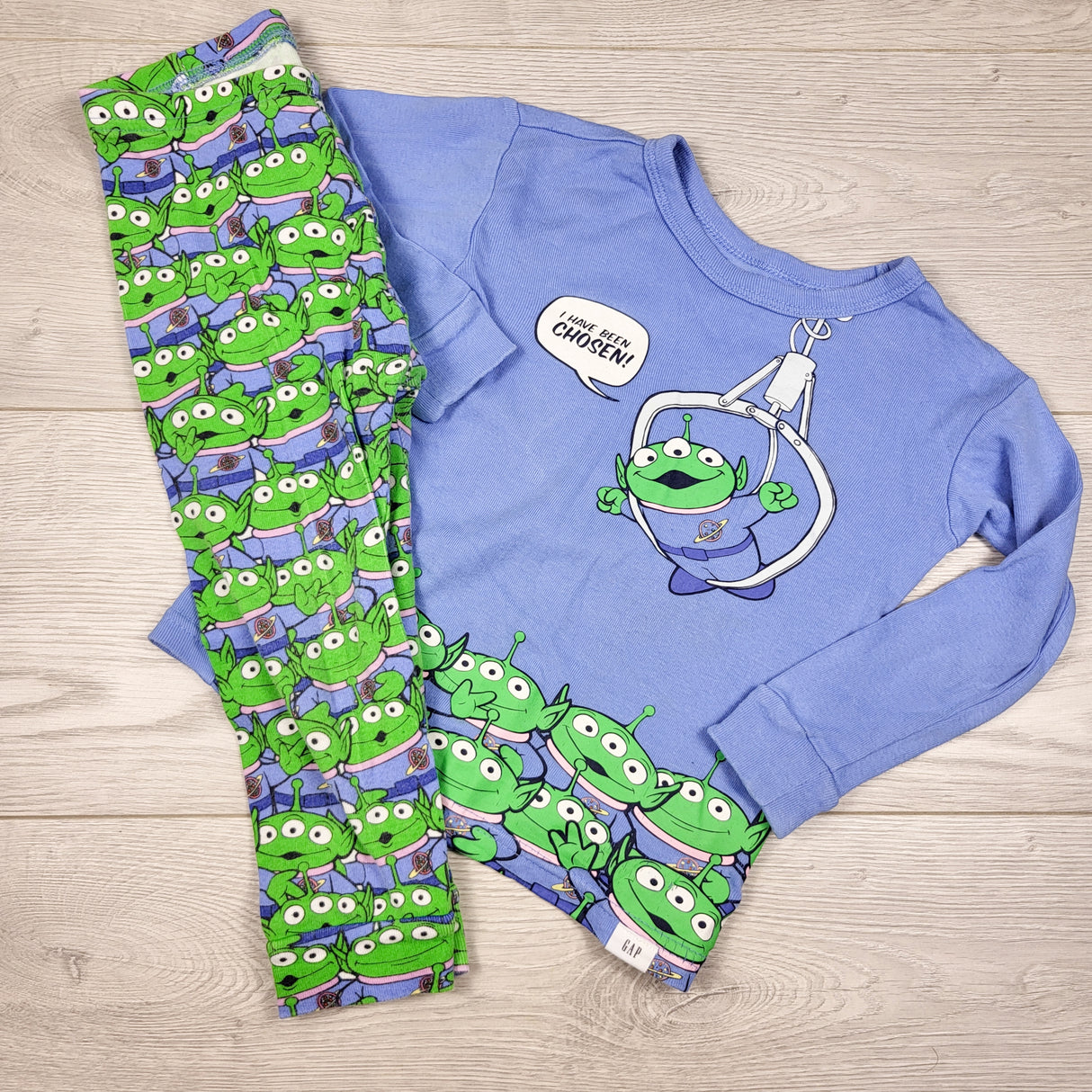 Gap x Pixar 2pc organic cotton Toy Story PJs with aliens. Size 2T