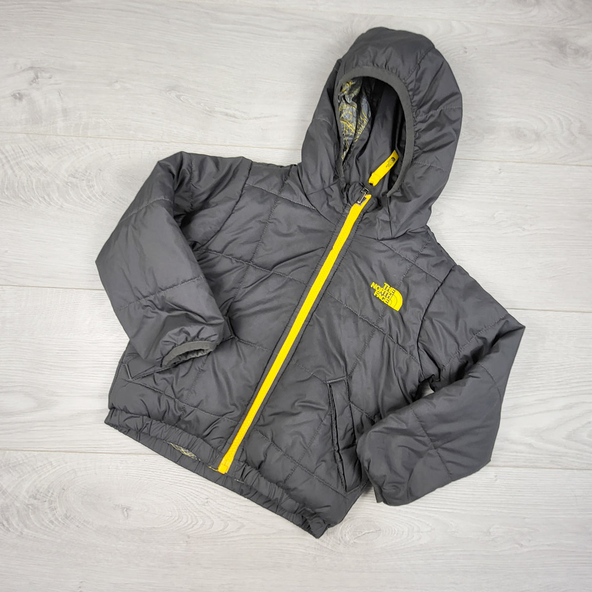The North Face reversible Perrito jacket. Size 2T