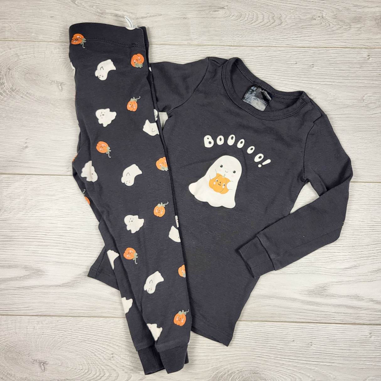 H and M charcoal grey 2pc PJs with ghost. Size 2T
