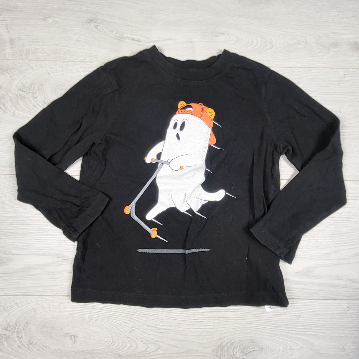 Gap black top with scootering ghost. Size 5T