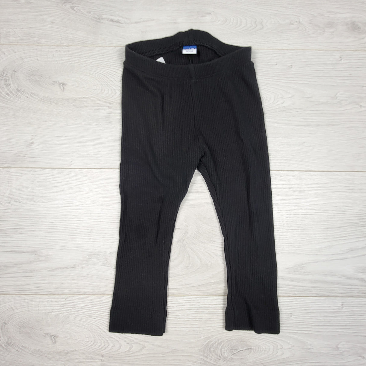 Old Navy black ribbed leggings. Size 18-24 months