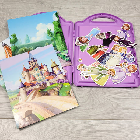 Sofia the First "Ready to be a Princess" magnetic play set