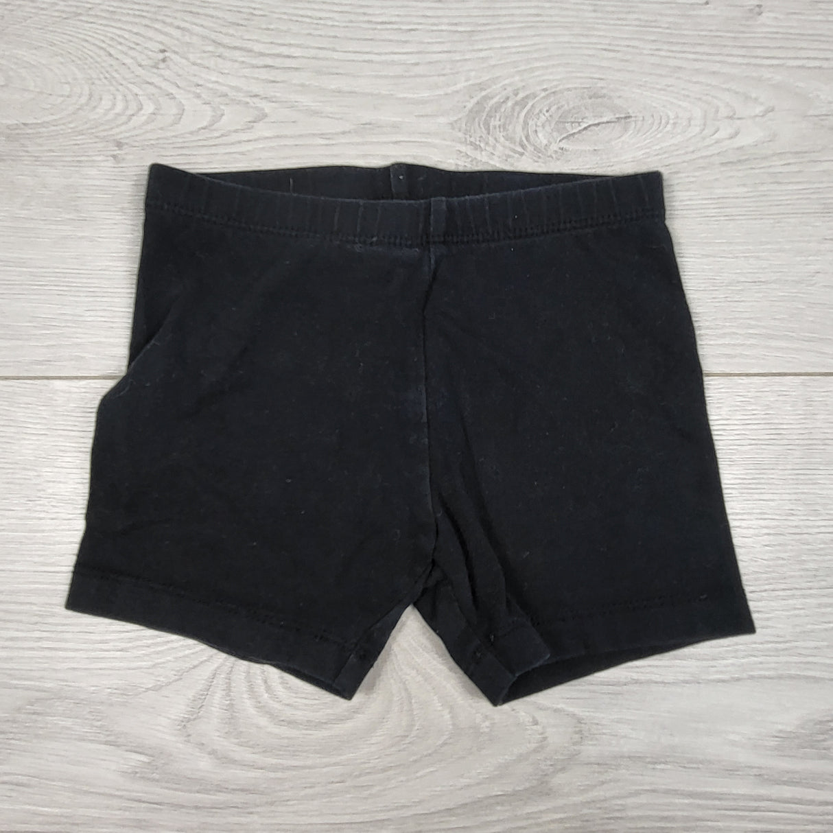 Old Navy black cotton bicycle shorts. Size 3T