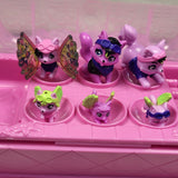Hatchimals CollEGGtibles Rainbowcation Wolf Family Hatchy Home Playset