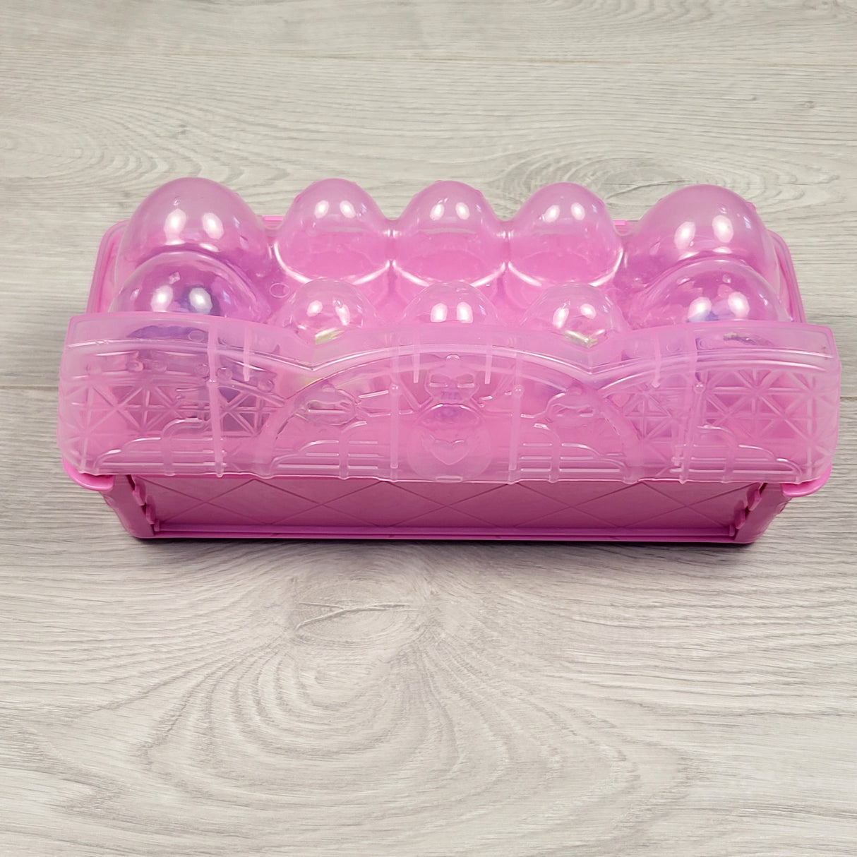 Hatchimals CollEGGtibles Rainbowcation Wolf Family Hatchy Home Playset