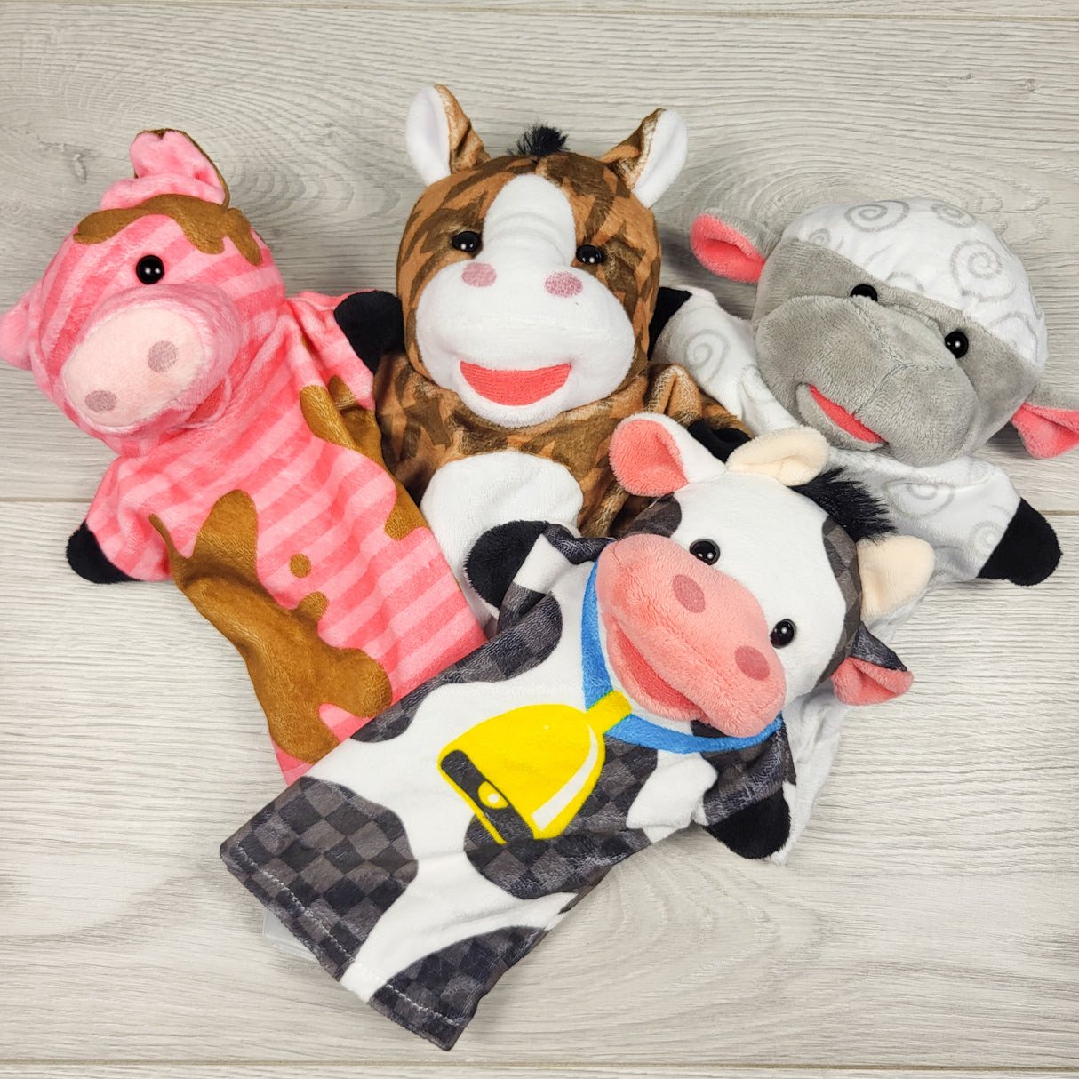 Farm animal hand puppets (4pcs)